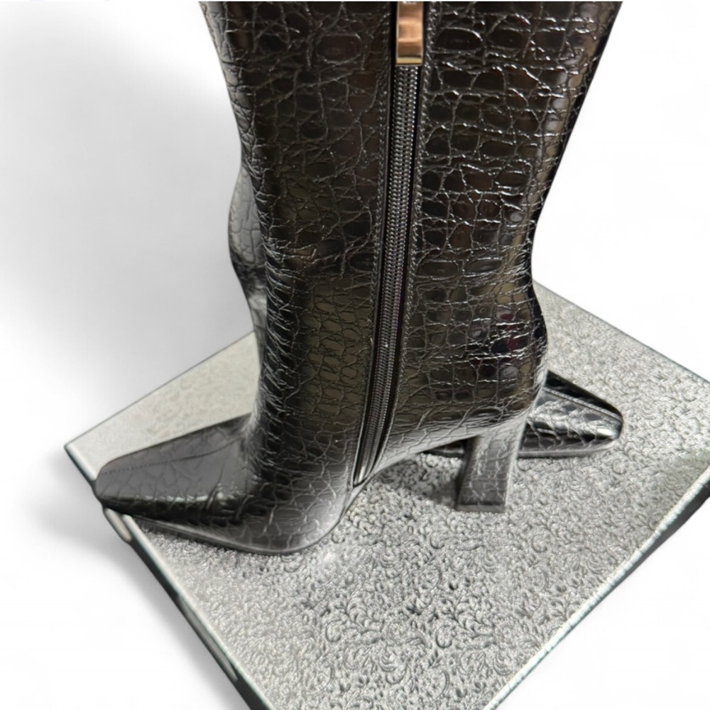 NWT-Elegant Black Pointed Toe Chunky High Heel Ankle Boots Crocodile Printed - Picture 2 of 7